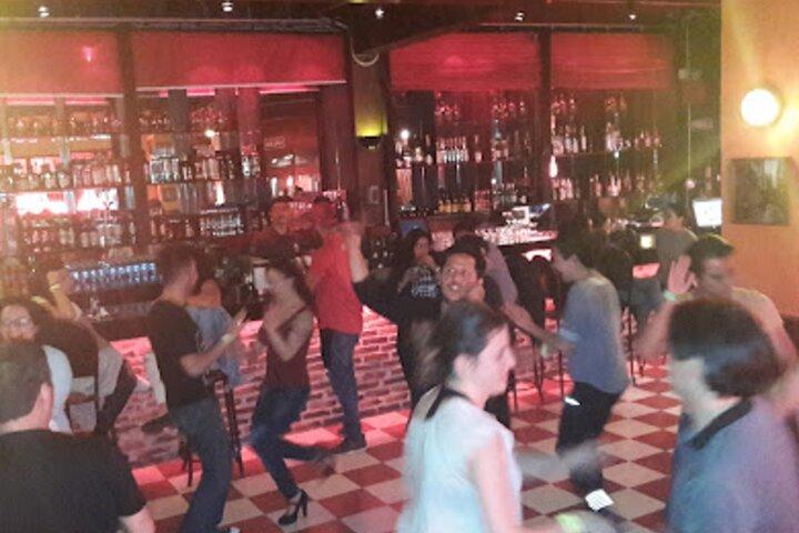 Salsa Night & Tacos: Authentic Dance & Flavors in Mexico City