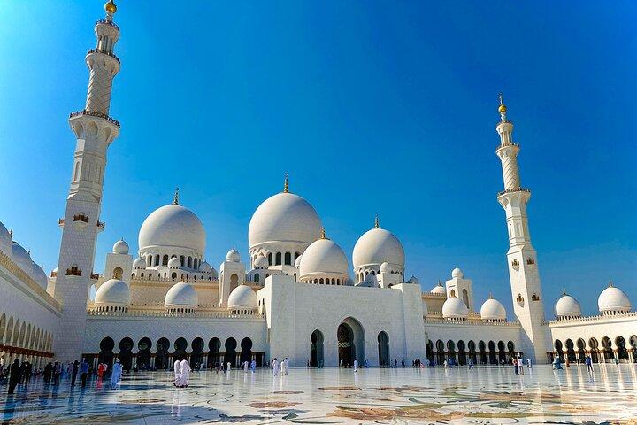 Abu Dhabi Sharing Tour From Dubai