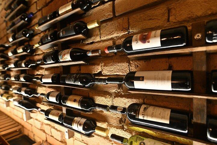 Pacote exclusivo de vinho e gastronomia húngara