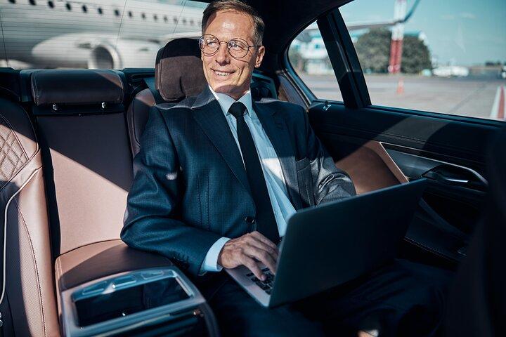 Prag Privater Transfer zum / vom Flughafen Prag