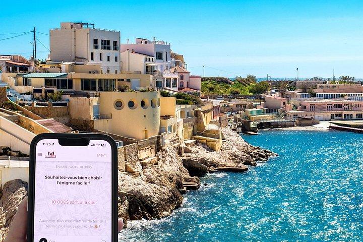 Escape Game Outdoor Theme Team Heist in Marseille