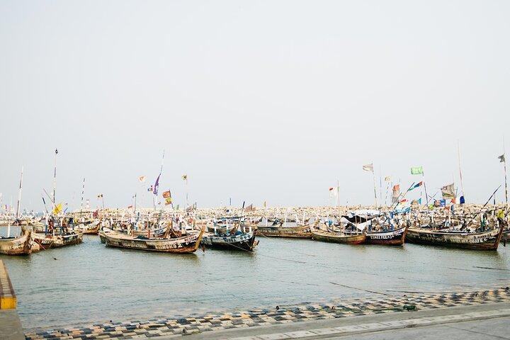 アクラのジェームズタウンプライベートツアー