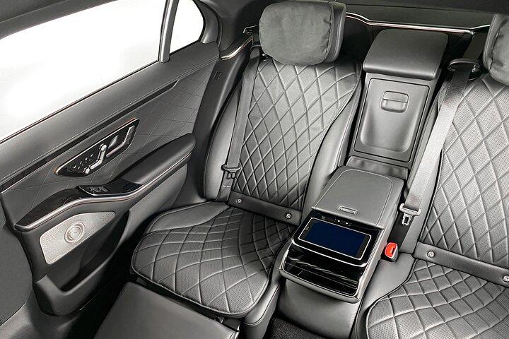 Visita privada à cidade de Hamburgo num Mercedes S-Class