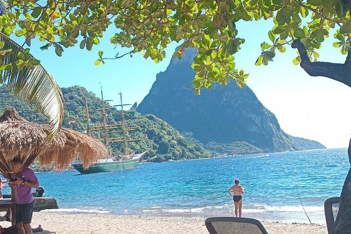 Descubra a magia de Soufrière Explore conosco