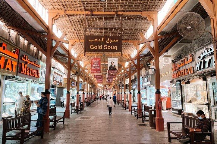 ドバイ旧市街と新ドバイガイド付き市内観光（1日または半日）
