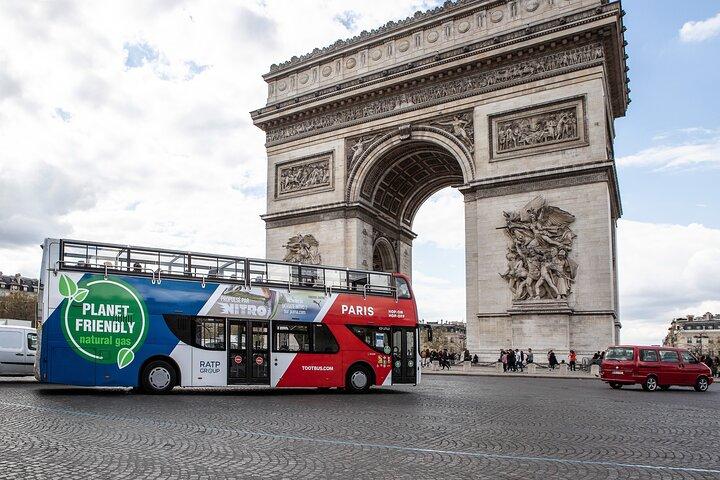 Visite à arrêts multiples du Tootbus de Paris et entrée du château de Versailles
