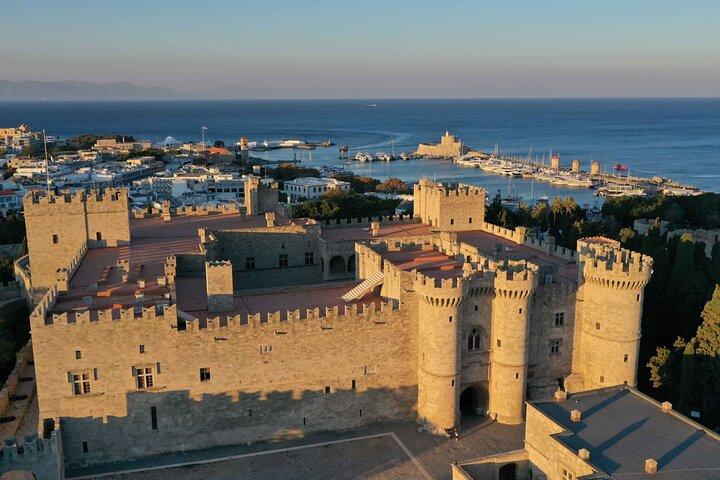 Cidade medieval e Lindos: excursão em grupo pequeno para viajantes de cruzeiro