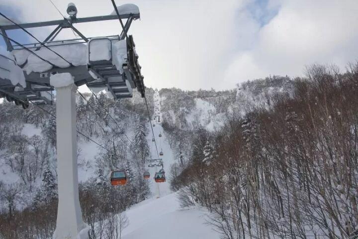 1 Day Ski Tour Package from Sapporo Station