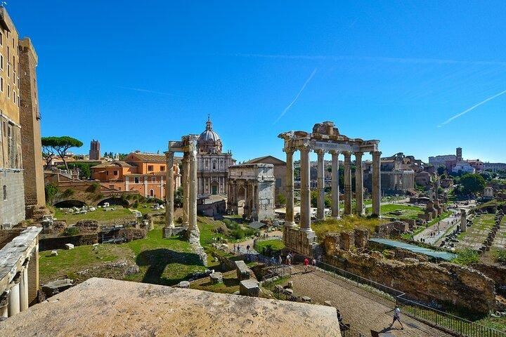 Colosseum private guided tour and Ancient Rome