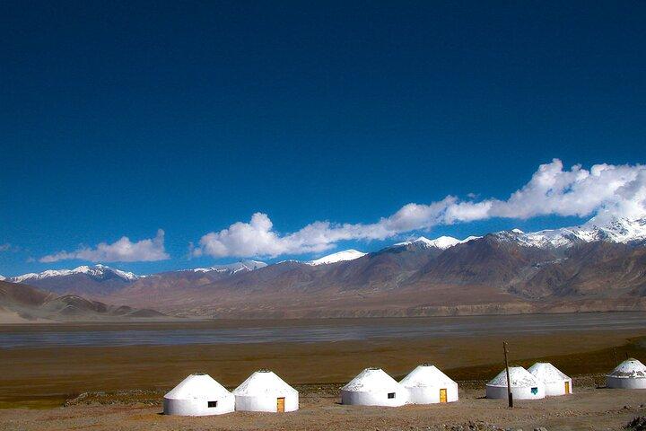 Tour de 2 dias para Tashkorgan com Baisha Lake e Karakul Lake