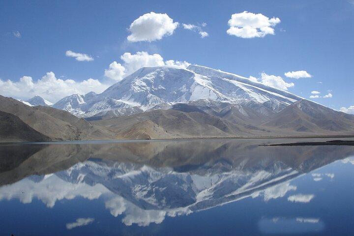 Tour de 2 dias para Tashkorgan com Baisha Lake e Karakul Lake