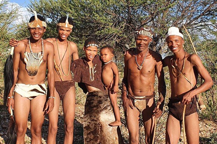 Caminata con los San en Windhoek
