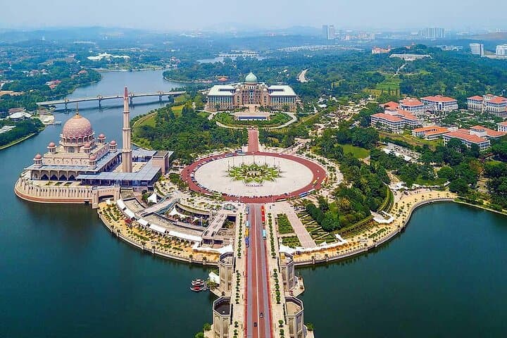 Putrajaya Tour