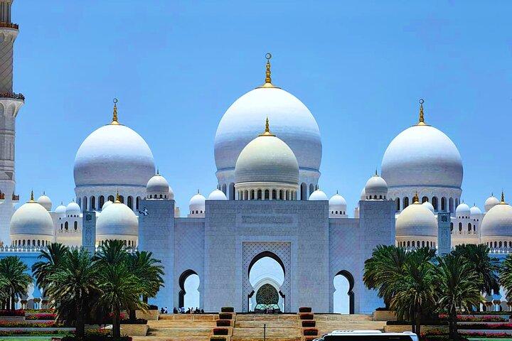 Une visite partagée du coucher du soleil à la mosquée Sheikh Zayed Abu Dhabi