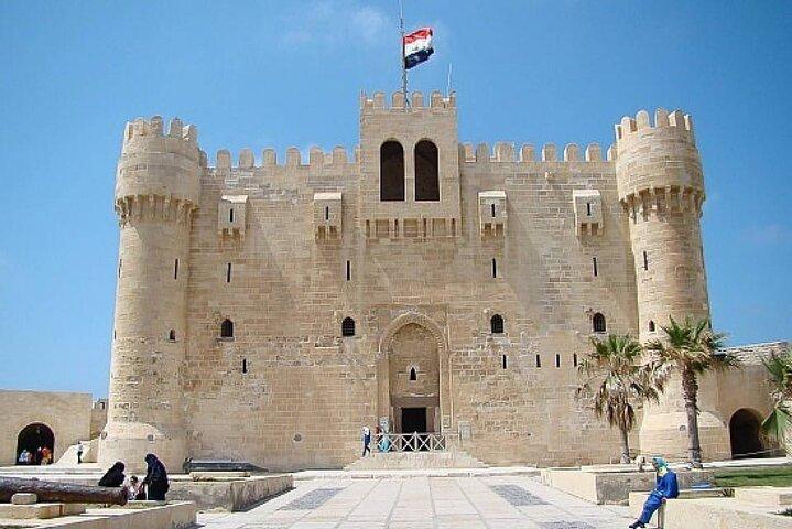 Från Kairo: Privat dagstur Besök Alexandria med Guide