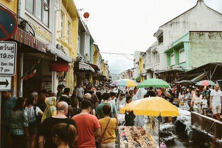 Phuket City Tour Sightseeing and Night Market Everyday
