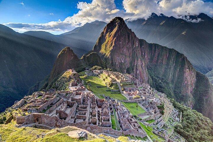 24Day-Culture Machu Picchu Huayna Picchu & Huayhuash Circuit Trek