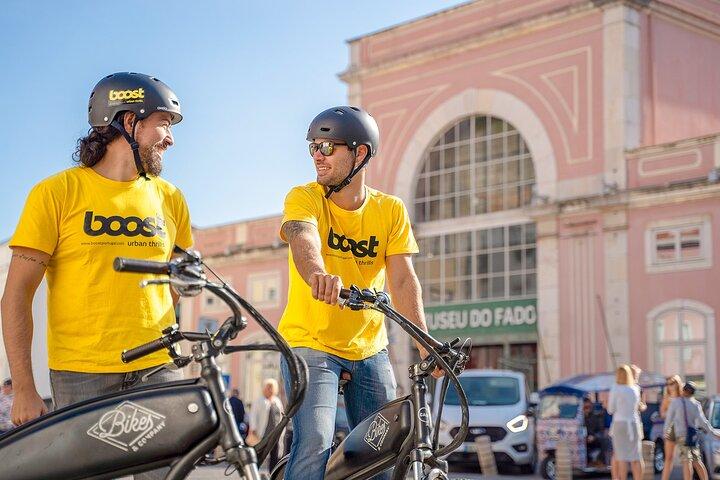 Lisboa E-Bike Tour Commerce Square, Mouraria e Alfama