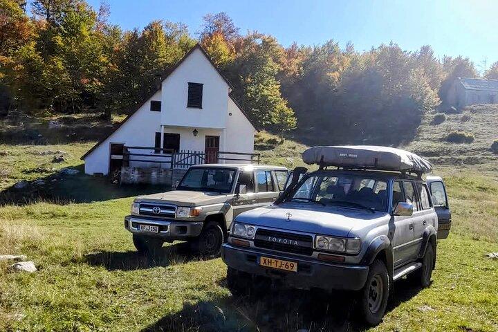 Explorez les sentiers cachés de la montagne Orjen