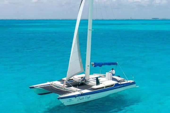 Ilha das Mulheres por Private Catamaran