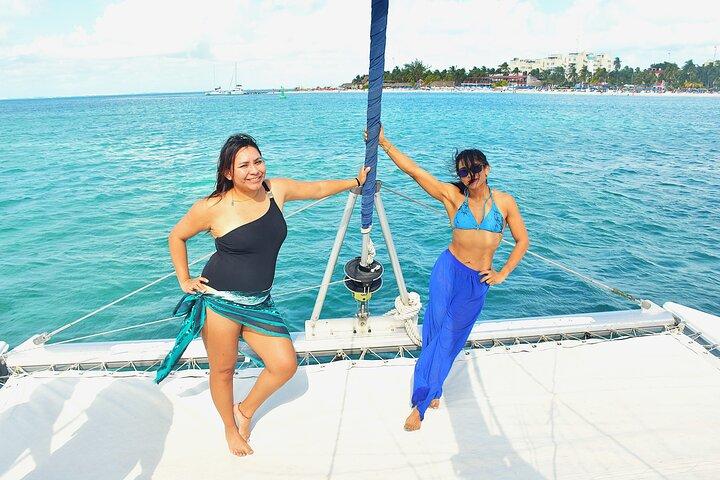 Ilha das Mulheres por Private Catamaran