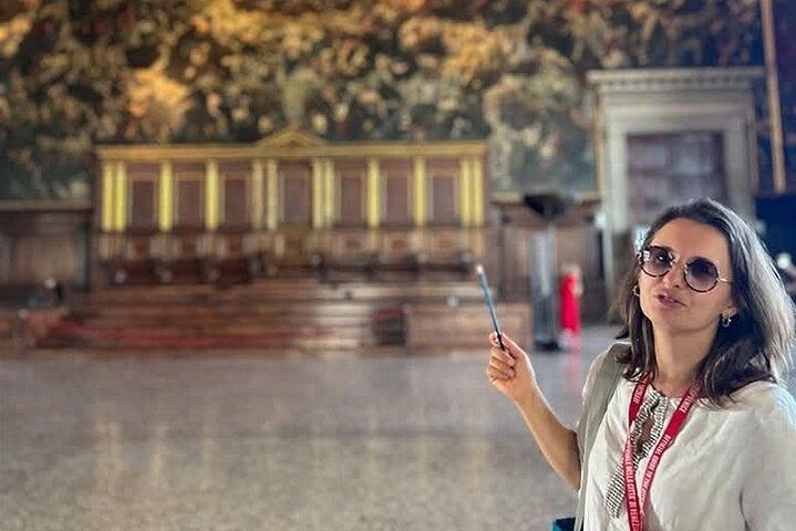 Doge's Palace skip the line with a guide architect