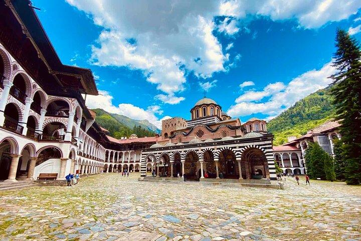 From Sofia: Rila Monastery and Villa Montevino Half - Day Trip