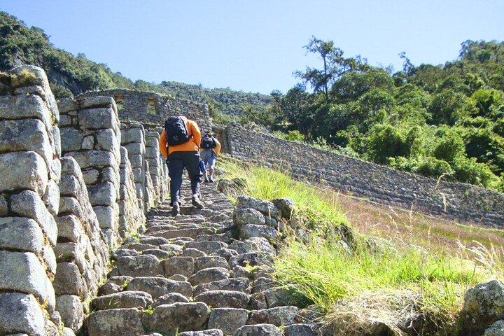 2 Day Machu Picchu Trek de Cusco com Guia e Alojamento