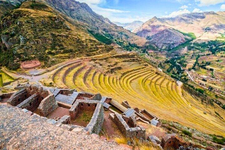 2 Day Machu Picchu & Sacred Valley Tour from Cusco /Train & Guide