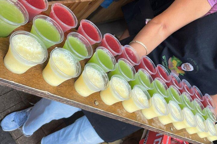 スパイス、ストーリー&シークレット: テルアビブ・カーメル市場のプライベートツアー