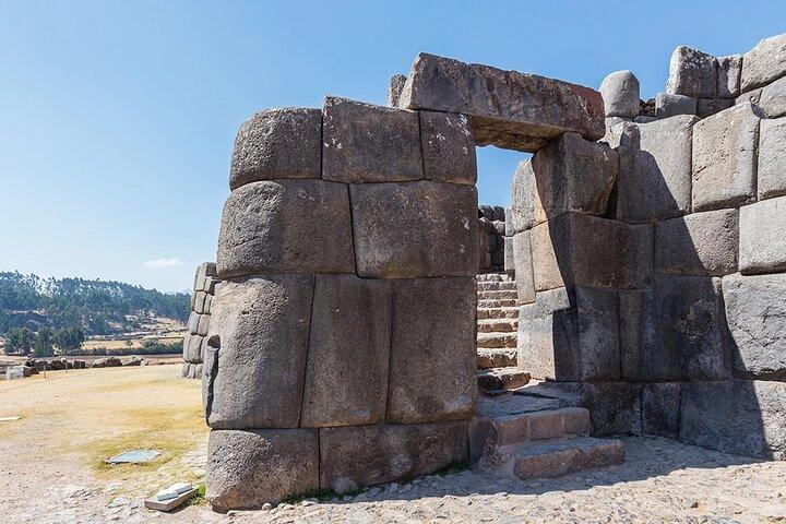 24Day-Culture Machu Picchu Huayna Picchu & Huayhuash Circuit Trek