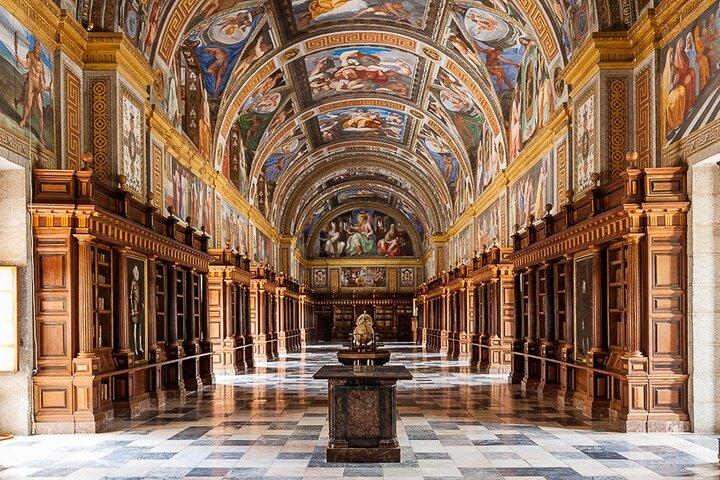 PRIVADO VIP : Monasterio & Palacio EL Escorial experiencia completa