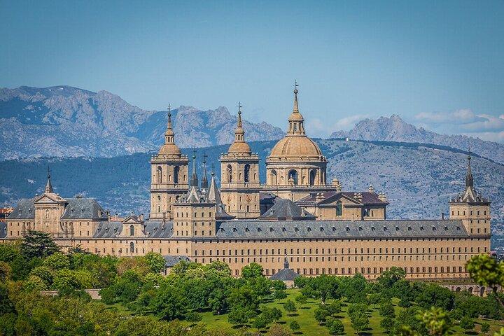 PRIVADO VIP : Monasterio & Palacio EL Escorial experiencia completa