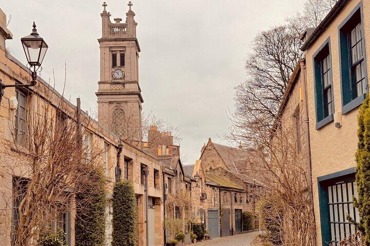 Excursão privada de 4 horas em Edimburgo em um Mercedes espaçoso de 6 lugares