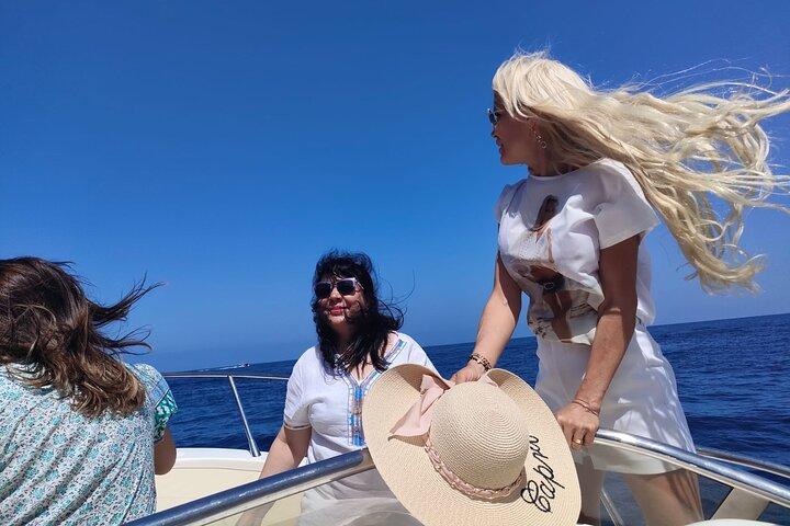 Hoteller i nærheden af Amalfi Coast All Inclusive Premium Private Boat Tour