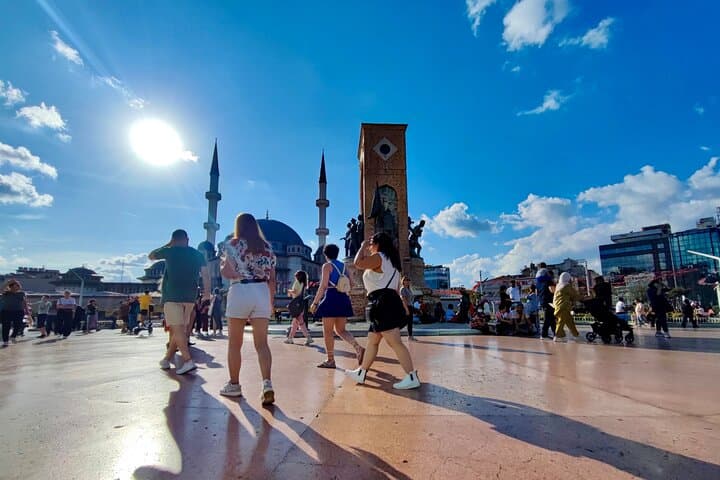 Istanbul Modern City Walking: Taksim to Galata With Secret Passages