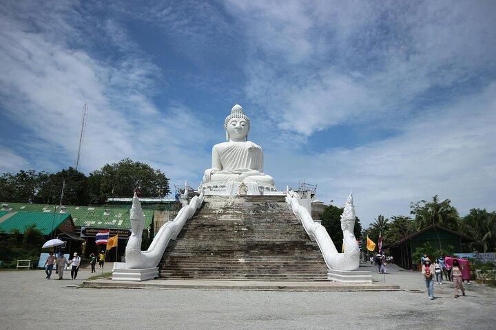Phuket Sunrise & Sacred Monk Blessing: Excursão Compartilhada ou Privada