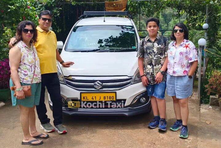 Excursion d'une journée à Athirappilly Water Falls en taxi de Kochi