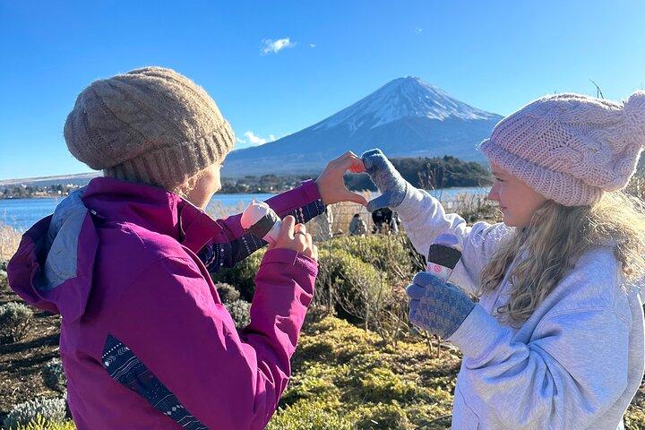 VIP富士山と箱根世界遺産カスタマイズ日帰りツアー。