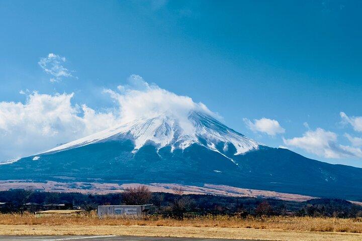 VIP富士山と箱根世界遺産カスタマイズ日帰りツアー。