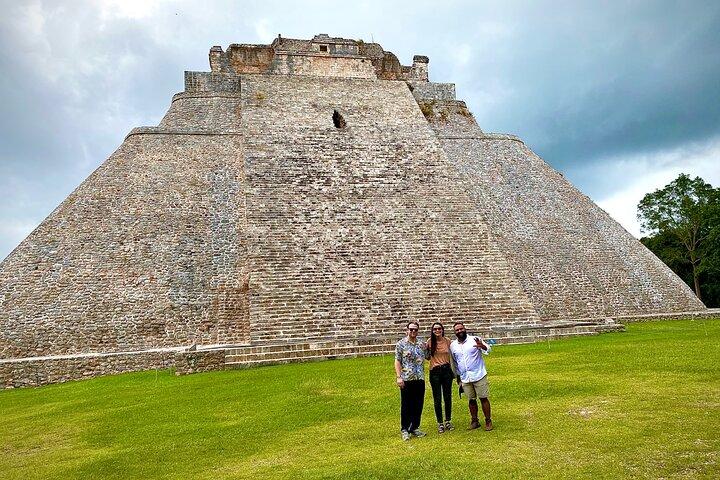 Uxmal Tour, Cenotes and Typical Food Leaving from Merida