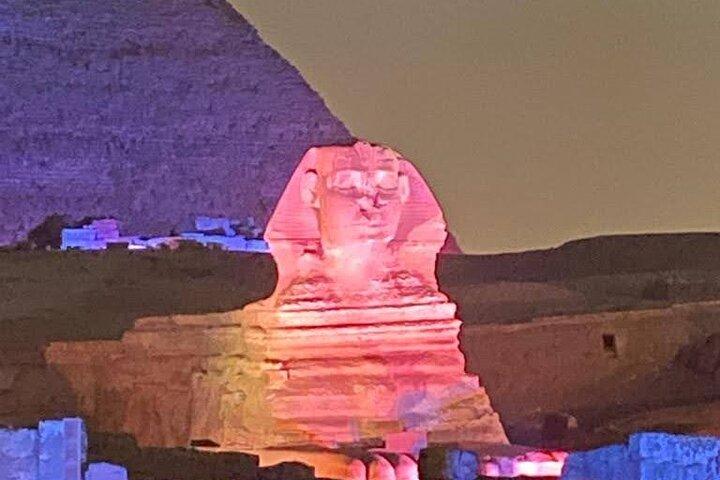 Tour serale privato delle Piramidi di Giza con spettacolo di suoni e luci