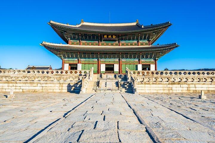 Gyeongbokgung Palace oder Bukchon Village Walking Tour