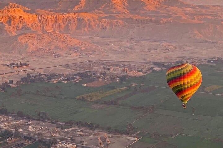 LUXURY Ballon Ride in Luxor with Hotels pickup