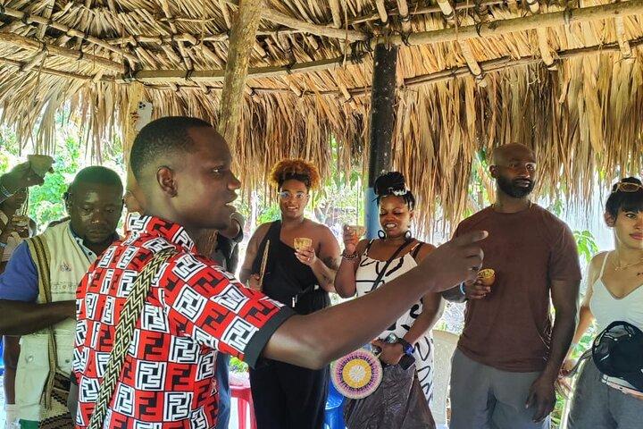 Excursão cultural a san Basilio de Palenque de Cartagena