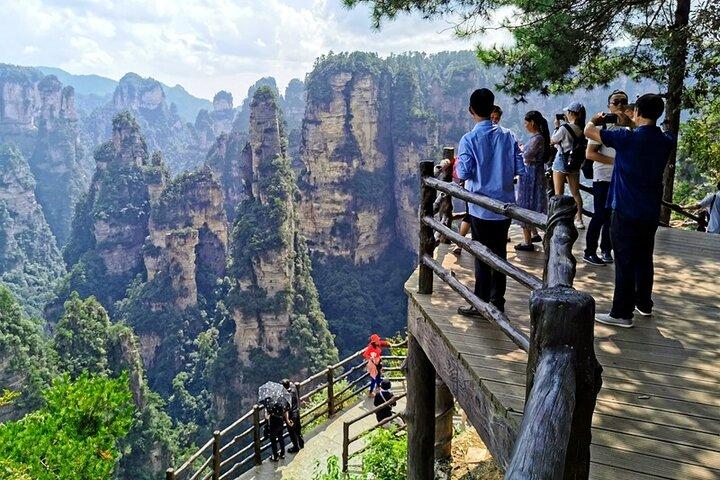 4-dages Zhangjiajie Tour til alle højdepunkter attraktioner med VIP elevator
