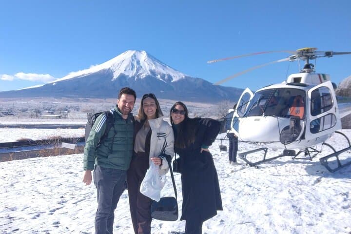 【TOKYO→FUJI】 Helicopter Oneway Transfer 35mins