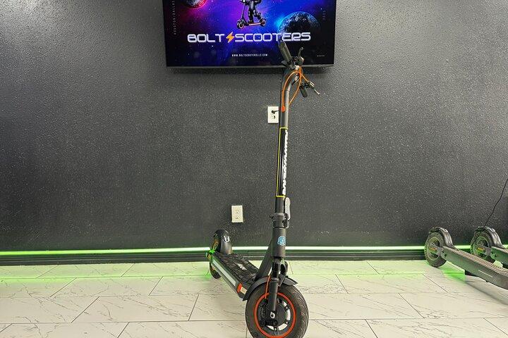 Downtown Dallas Sightseeing, Tour Autoguiado Max Pro E-Scooter