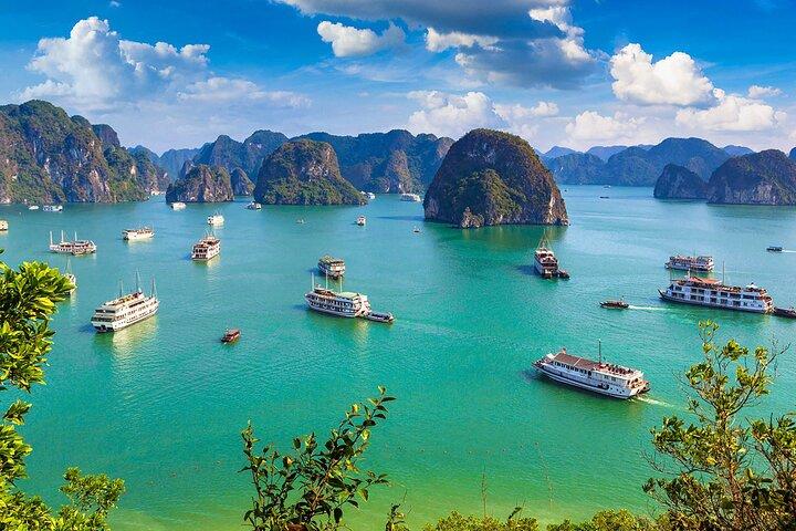 Halong Bay Luxury Cruise With Buffet Lunch 1 day Tour From Hanoi