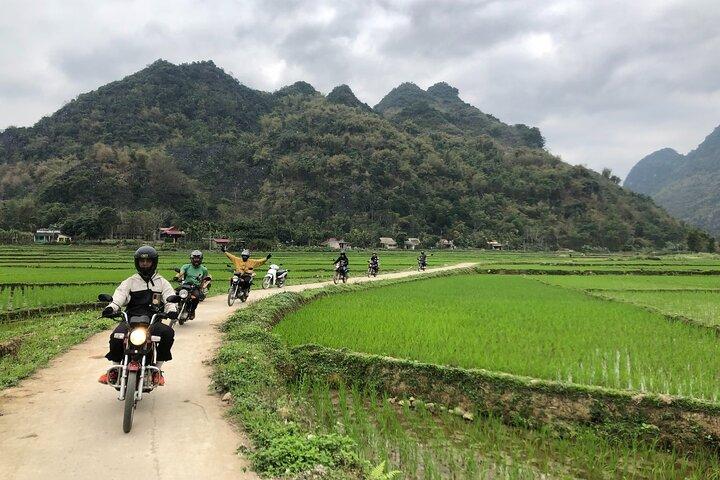 Hanoi Motorbike Adventure